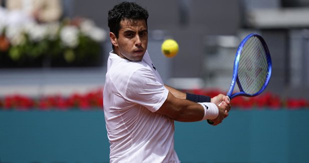 Tenis