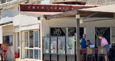 Ceuta trata de volver a la normalidad con recelo, miedo a salir y comercios medio vacíos tras la crisis migratoria
