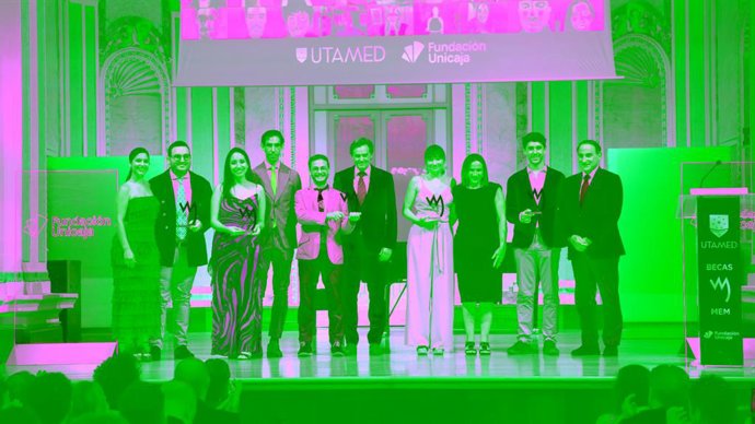 Becados de la I Edición de Becas MEM