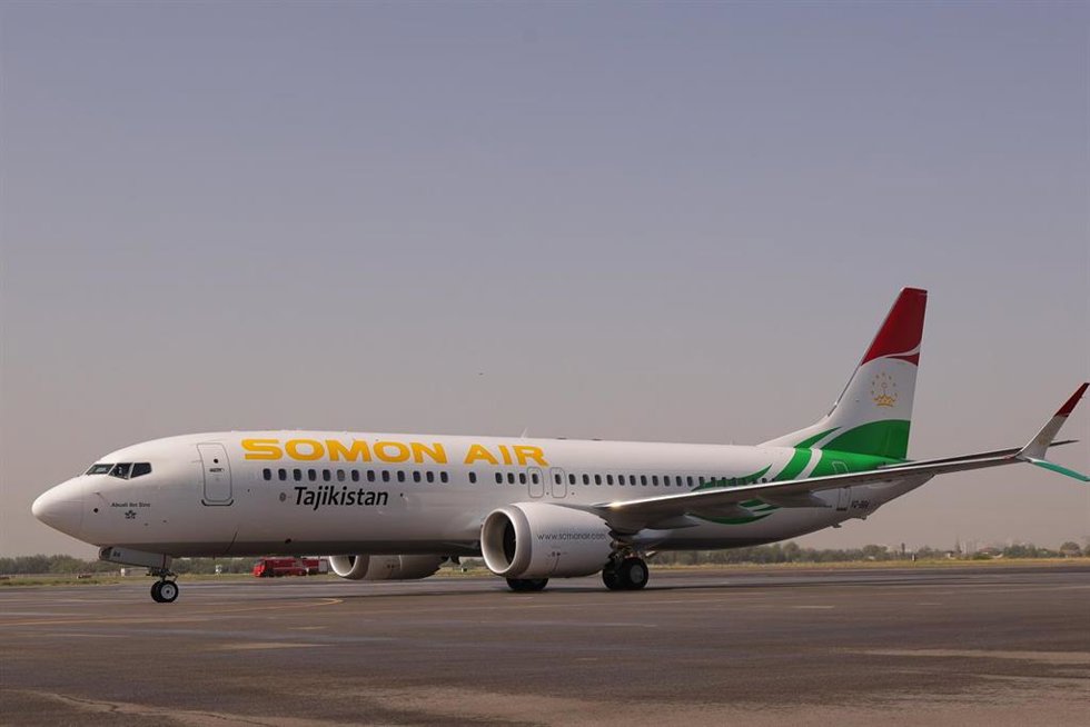 Somon Air recibe su primer avión Boeing 737 Max para modernizar su flota.
