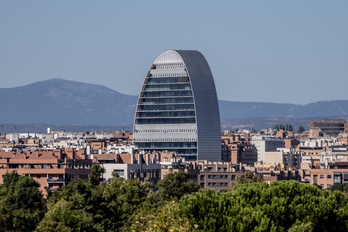 Archivo - Sede del BBVA en Madrid, a 3 de octubre de 2025, en Madrid (España).