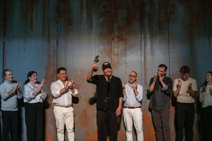 El actor Sergio Peris-Mencheta recoge reconocimiento de San Javier