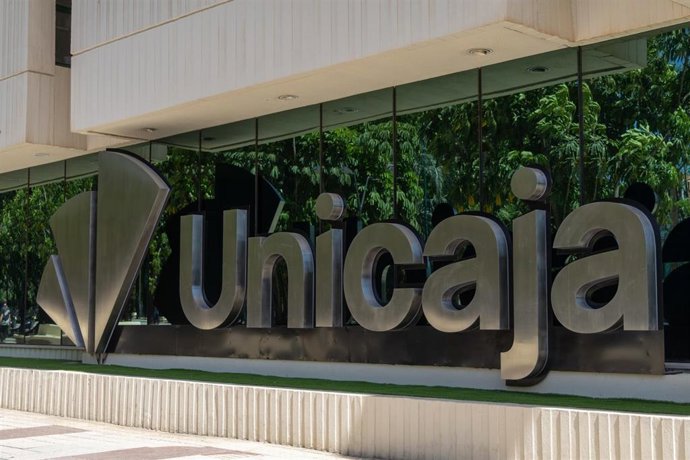Archivo - Unicaja estima que el PIB de Castilla-La Mancha podría crecer un 2% en 2026 y 1,8% en 2027 