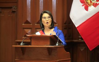 La presidenta de Perú, Keiko Fujimori, en el Congreso.