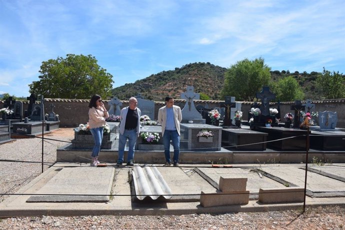 Cementario de Ribatajada.
