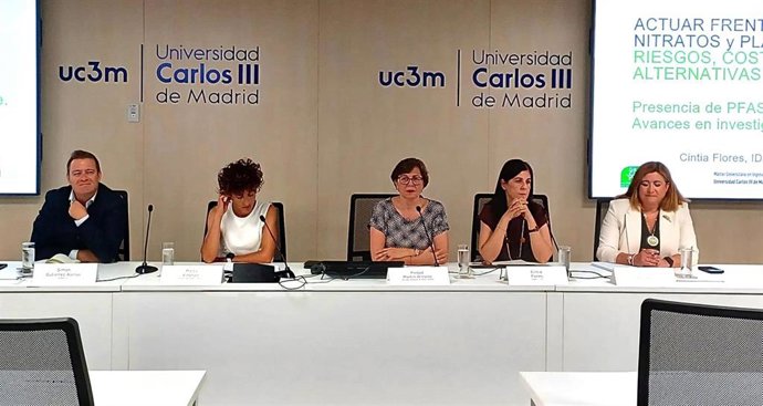 Jornada  sobre  sustancias químicas emergentes , 'Actuar frente a los PFAS, nitratos y plaguicidas: riesgos, costes y alternativas'.