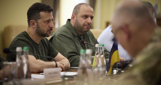 Zelenski nombra a Rustem Umerov como nuevo jefe de los servicios de Inteligencia Exterior de Ucrania