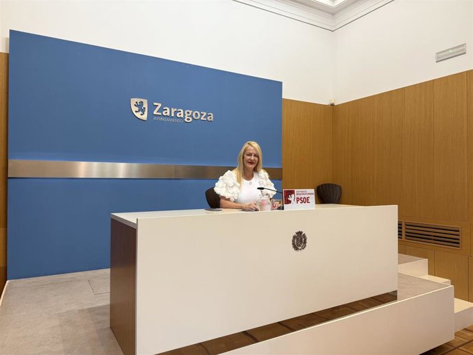 La concejal socialista Ros Cihuelo lamenta que “el PP ha firmado la sentencia de expulsión al acceso a un hogar de VPA a los jóvenes y familias trabajadoras de Zaragoza”