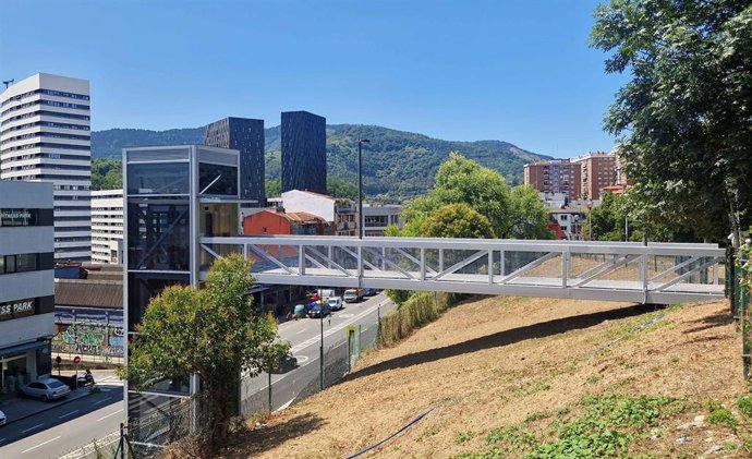 Ascensor entre los barrios de Txurdinaga y Bolueta, en Bilbao.