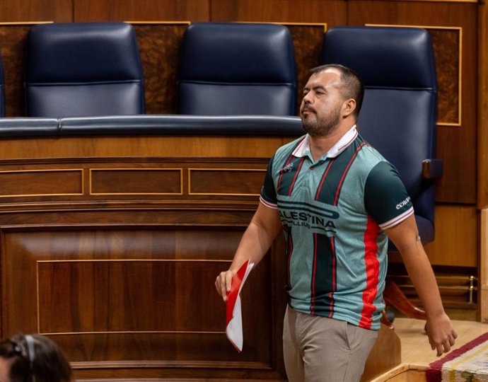 Archivo - El diputado de Sumar Nahuel González.