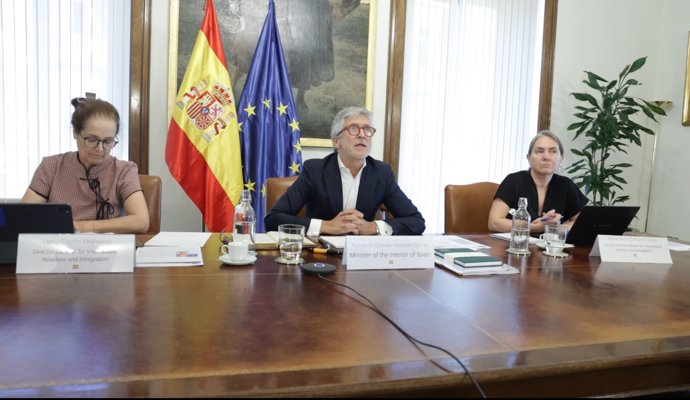  El ministro del Interior, Fernando Grande-Marlaska, interviene por videoconferencia en la reunión de ministros