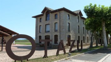 La bodega Otazu se convierte en la Pyme del Año en Navarra