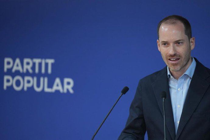 Archivo - El secretario general del PP de Catalunya, Juan Fernández, en una imagen de archivo