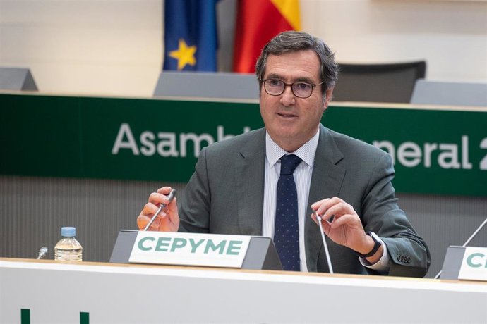 El presidente de la CEOE, Antonio Garamendi.