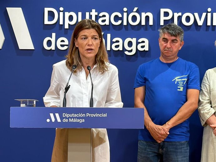 La diputada provincial Salomé Hidalgo en rueda de prensa.