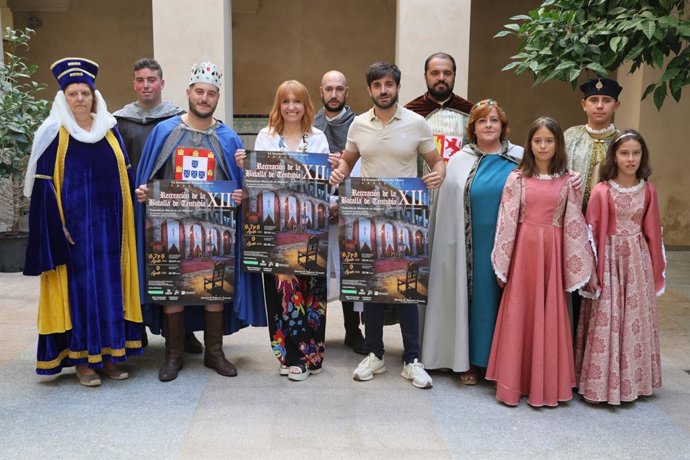 Calera de León revive la Batalla de Tentudía con su representación teatral y una procesión medieval.