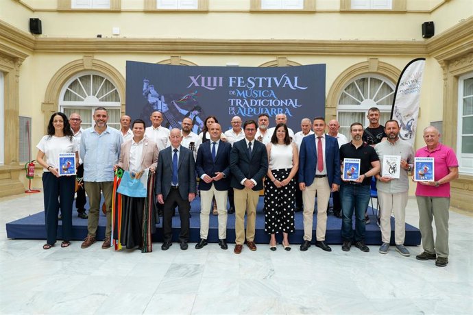 Presentación de la XLIII edición del Festival de Música Tradicional de la Alpujarra en el Palacio Provincial de Almería.