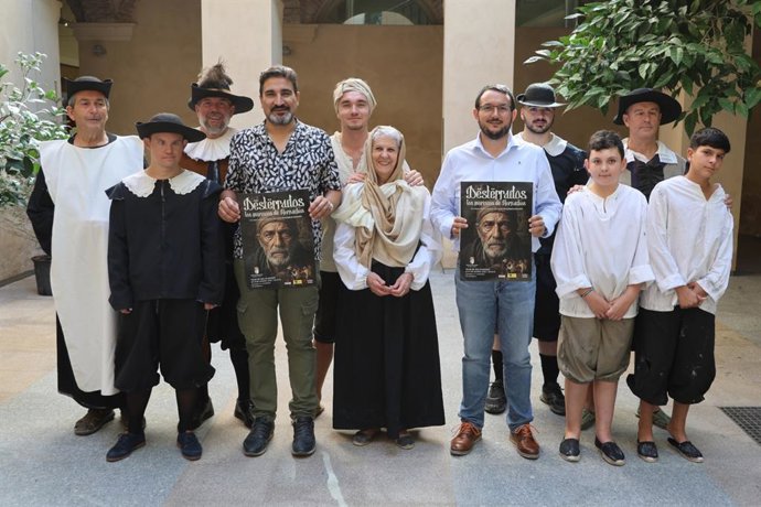 El Festival Morisco de Hornachos revive la historia de la localidad con actividades teatrales, música o artesanía.