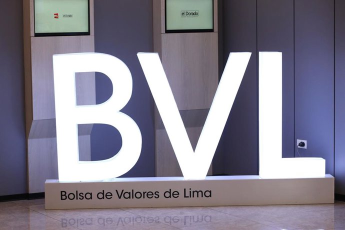 Archivo - Perú.- Bolsa de Valores de Lima presenta ganancias en sintonía con avance de Wall Street