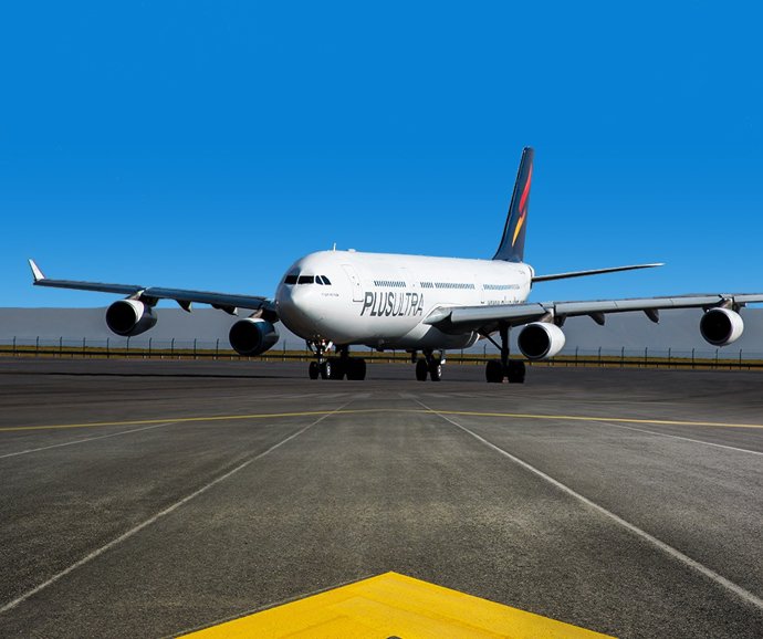 Archivo - Avión de Plus Ultra.