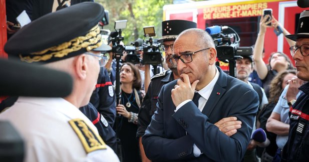 Detenidas más de 400 personas, incluidos 156 menores, por los incendios en Francia