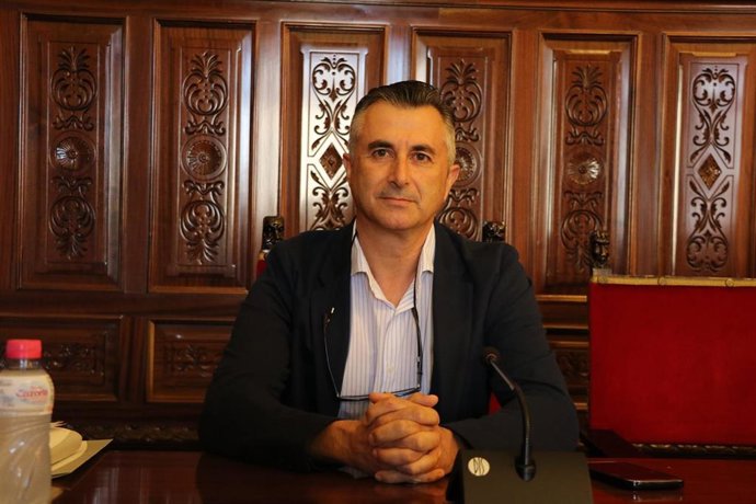 Archivo - El diputado de Infraestructuras Municipales, José Luis Agea. Imagen de archivo. 