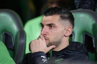 El Sevilla FC cede a Rafa Mir al Aris de Salónica, con opción de compra