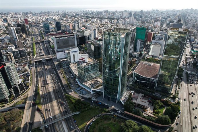Archivo - Perú.- Moody’s: mantener la confianza y destrabar proyectos será clave para crecimiento del Perú