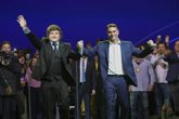 Foto: Milei tilda nuevamente a Lula de "ladrón" y aboga por que Brasil "se pinte de azul" por "el bien" de los brasileños