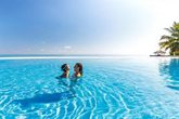 Foto: ¿Piscina o playa? Los pediatras revelan qué agua aumenta más el riesgo de otitis en los niños