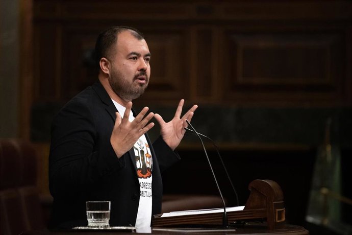 Archivo - El diputado de Sumar Nahuel González.