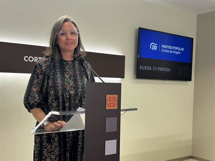 La portavoz adjunta del grupo del PP de las Cortes de Aragón, María José Vicente.