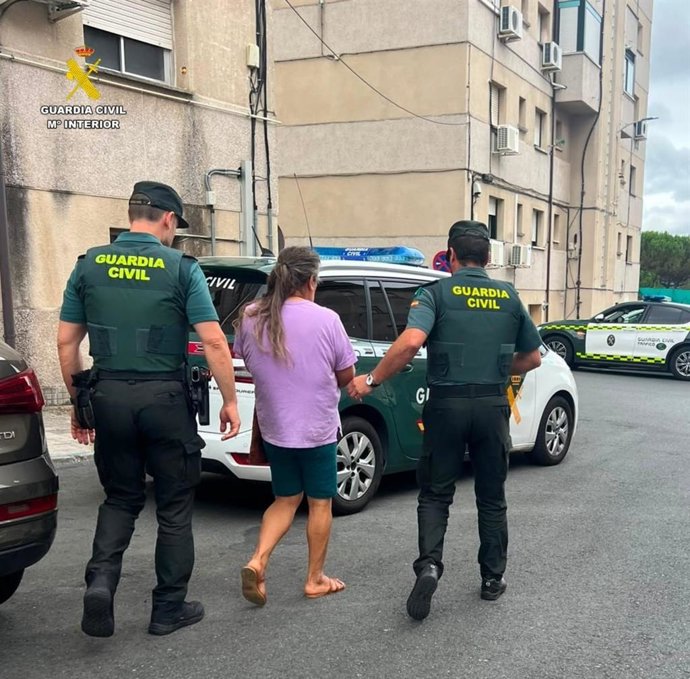 Detenida una vecina de Coles (Ourense) como presunta autora de robos de joyas y dinero en viviendas en las que trabajaba