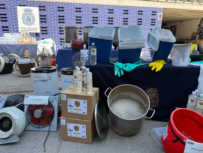 Material incautado por la policía tras la desarticulación de la rama española del Cártel Jalisco Nueva Generación