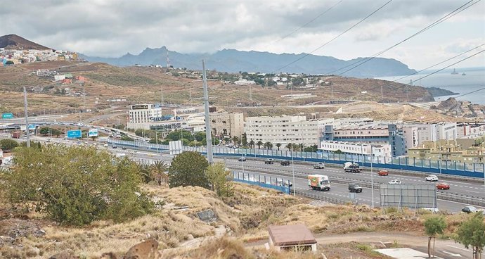 Archivo - [Grupocanarias] Nota De Prensa Y Foto: Tf 1 Señalización