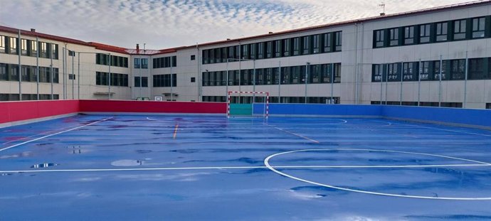 Archivo - El CEIP Quiroga Palacios, en noviembre de 2025, tras la finalización de obras para su modernización.