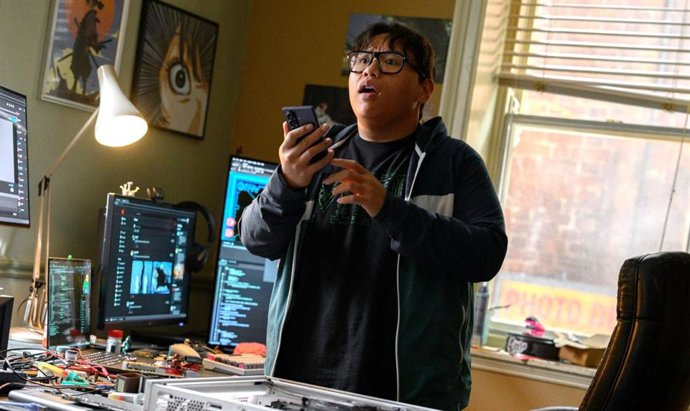 Jacob Batalon explica si Ned recuerda a Peter en el final de Spider-Man: Brand New Day
