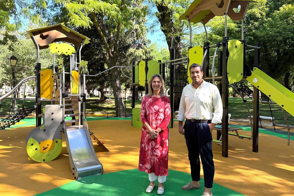 Renovación de dos de las áreas infantiles del Parque de la Concordia.