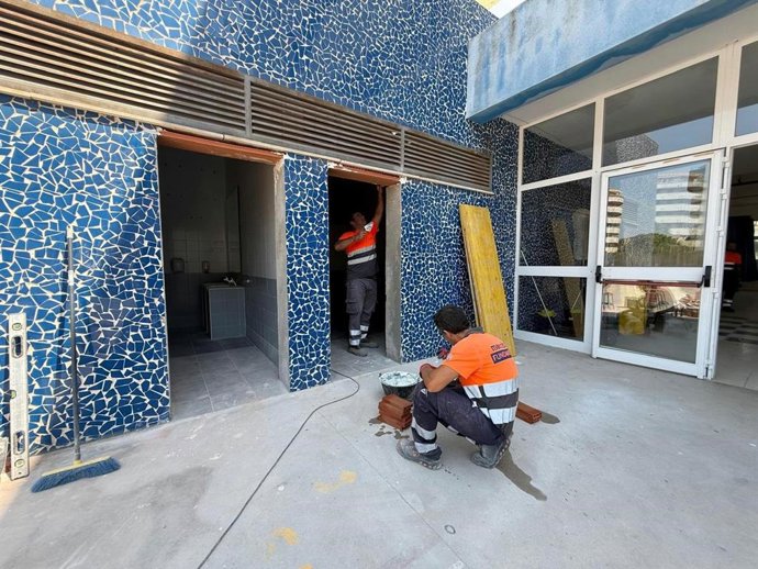 Trabajos de mejora de los centros educativos de Estepona