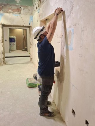 El Hospital Reina Sofía de Córdoba invierte más de 880.000 euros en obras de mejora durante el verano