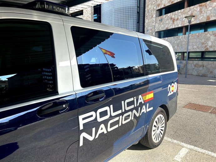 Un furgón de la Policía Nacional.
