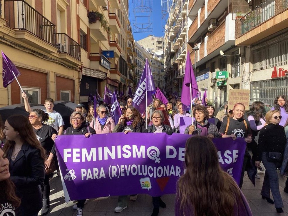 Manifestación en Huelva del 25-N.