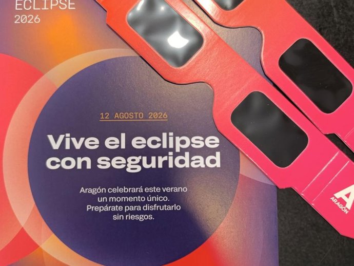 Gafas para observar el eclipse.