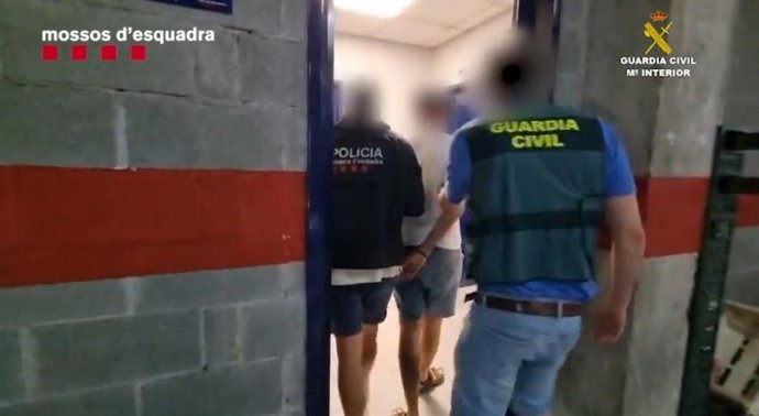 Uno de los detenidos acusado de sabotear 300 metros de vía férrea en Súria y Cardona (Barcelona) en abril