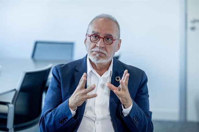 El presidente de la comisión interministerial por el Trío de Eclipses y secretario de Estado de Ciencia, Innovación y Universidades, Juan Cruz Cigudosa, durante una entrevista para Europa Press, a 4 de agosto de 2026, en Madrid (España). 