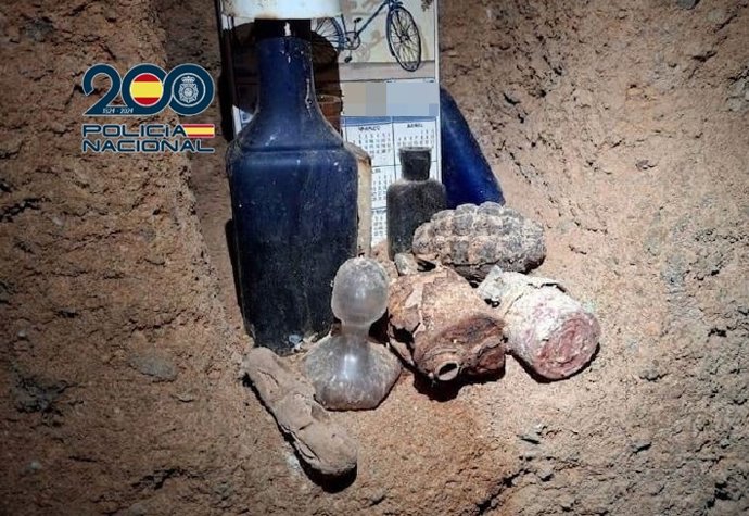 Sucesos.- Intervenidas tres granadas de mano y diversa munición halladas en una vivienda en Telde (Gran Canaria)
