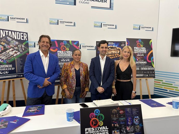 Presentación del Festival Intercultural de las Naciones de Santander.