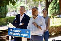 Bendodo asegura que los gobiernos del PP "cumplirán la ley" sobre los menores migrantes: "En esta ocasión también"