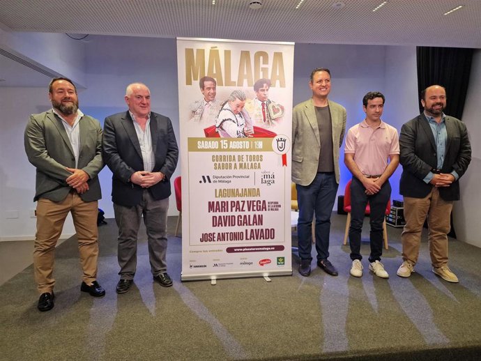 El vicepresidente de Gestión Económica y Administrativa de la Diputación, Manuel Marmolejo, y el CEO de Tauroemoción, Alberto García, presentan la corrida de toros dedicada a Sabor a Málaga en el marco de la Feria Taurina 2026.