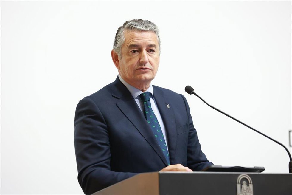 El vicepresidente primero y consejero de Presidencia, Sanidad y Emergencias, Antonio Sanz, en imagen de archivo. 